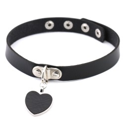 punk goth heart pendant necklace leather collar